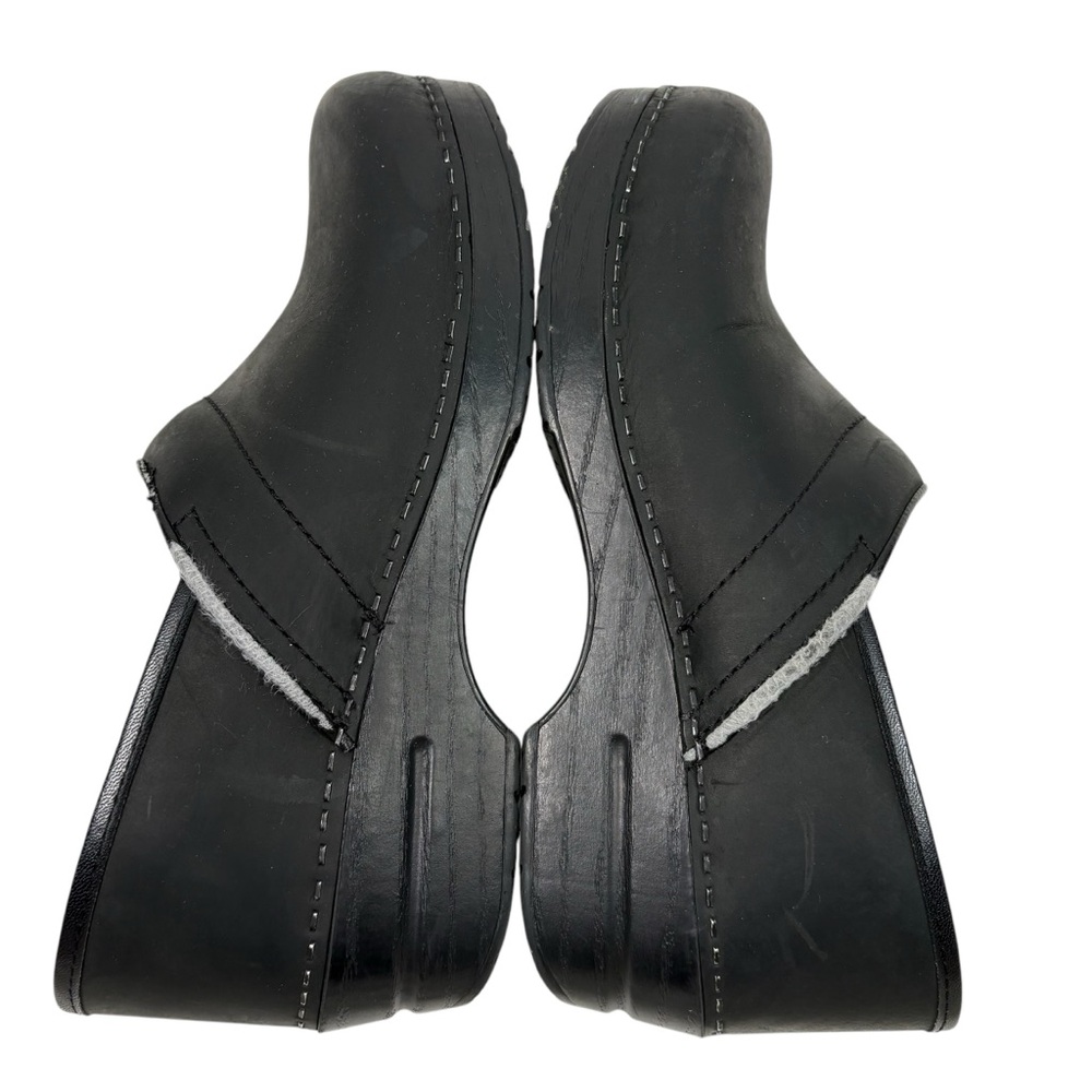 Dansko 40 Womens Solid Black Slip On Clogs Career Work Office Comfort Nurse Shoe - Picture 9 of 10